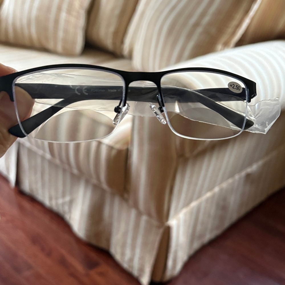 Black Reading Glasses +2.50 ( 2 Pack ) - Picture 2 of 10